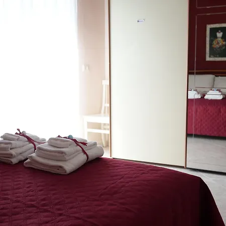 Appartement Rosso Pompeiano *